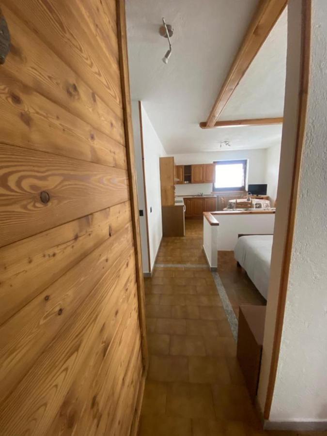 Maison Le Cre Appartamento 2 Introd Luaran gambar